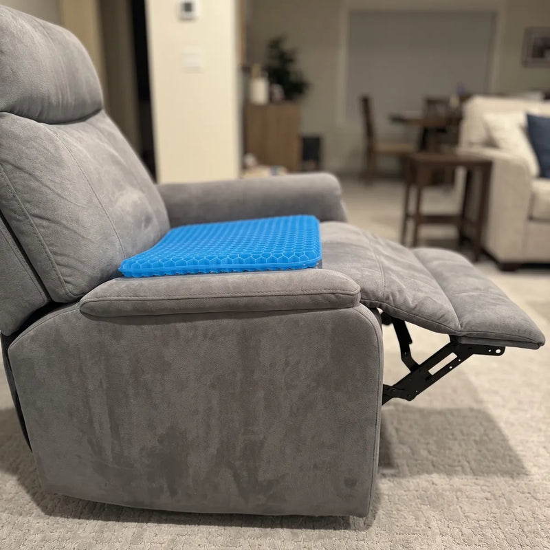 Slim side profile of the CellGel+ cushion on a recliner